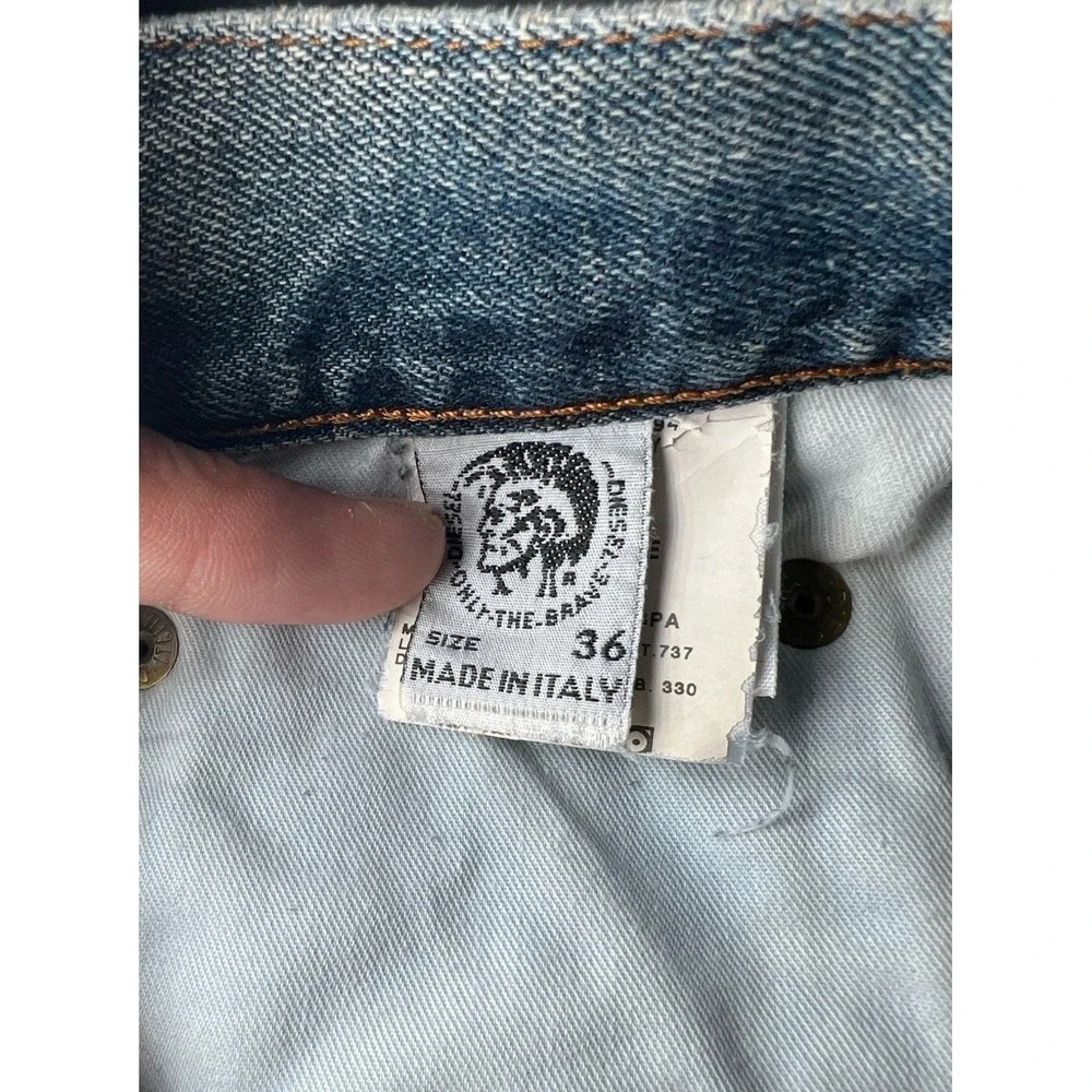 Diesel Jeans Men Size 36x31 Blue Denim Made In Italy Straight